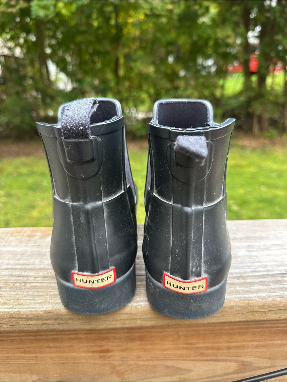 Hunter Women’s size 9 Black Short Rain Boots with Heel Pull Tabs